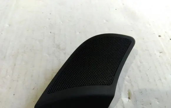 Audi A4 S4 B6 8E 8H Front door high frequency speaker 8E0035399 8E0035424