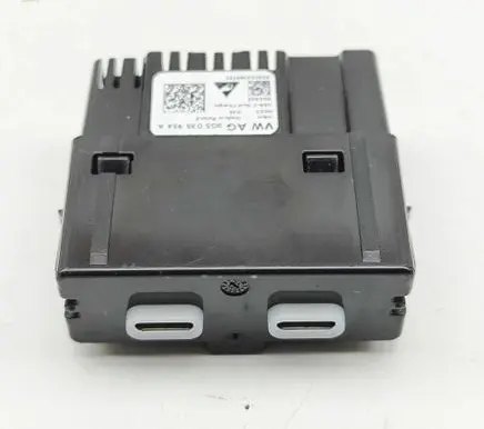 Skoda Enyaq iV USB socket connector 3G5035954A