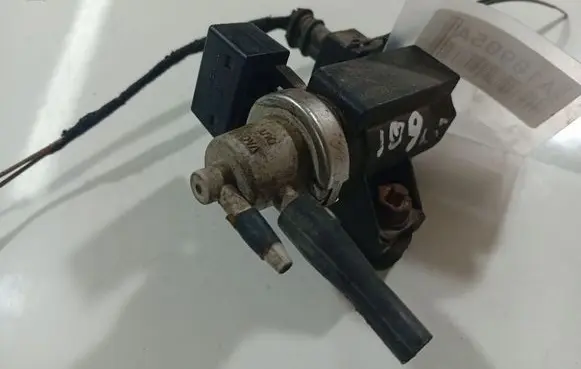 Opel Signum Turbo solenoid valve 55354529