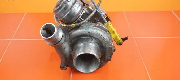 Nissan Qashqai+2 Turbo H8200638766 16MB16