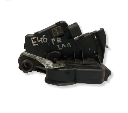 BMW 3 E46 Front door lock 