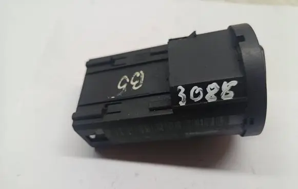 Volkswagen PASSAT B5 Light switch 3B0941531B