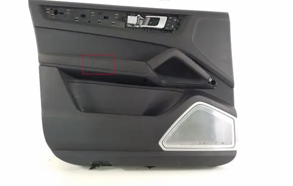 Porsche Cayenne (9Y0 9Y3) Front door card panel trim