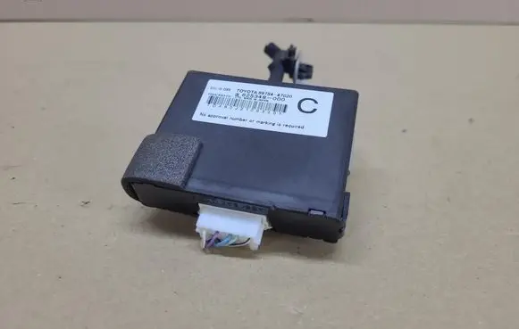 Toyota Prius+ (ZVW40) Immobilizer control unit/module 8978447020