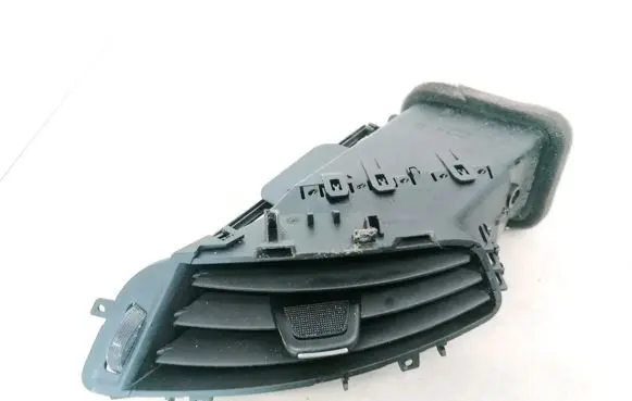 Opel Zafira C Dash center air vent grill 330188061