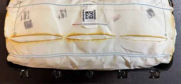 Jeep Grand Cherokee WL Passenger airbag 0080P1120015 T47PM0212L0072 68462716AD