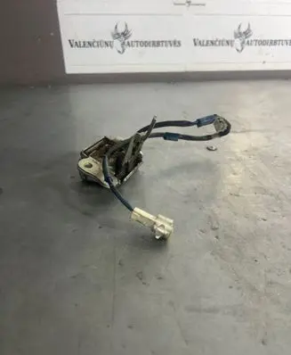 Toyota Yaris Loading door lock 