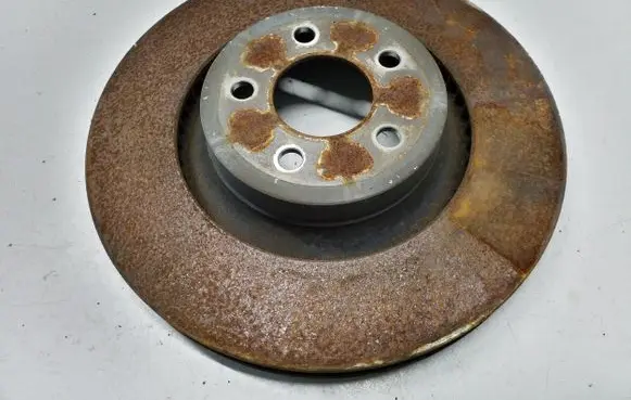 Ford Mustang VI Front brake disc