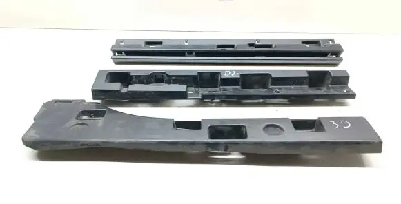 BMW 2 F46 Sill supporting ledge 7318862 7301942 7301940