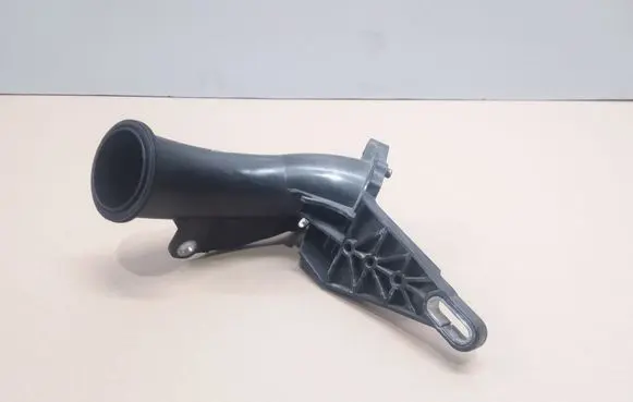 Ford Focus Air intake hose/pipe AV609351BC