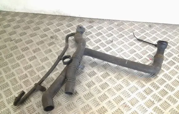 Volkswagen Golf V Engine coolant pipe/hose 1K0121049R