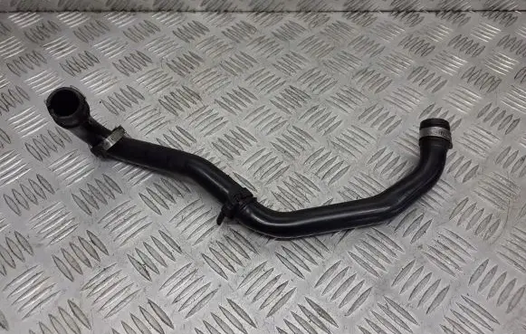 Alfa Romeo 147 Air intake hose/pipe