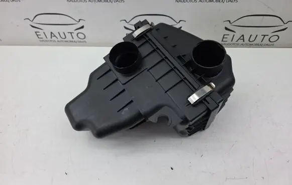 Suzuki Wagon R+ Air filter box 1370083E00 83EA01