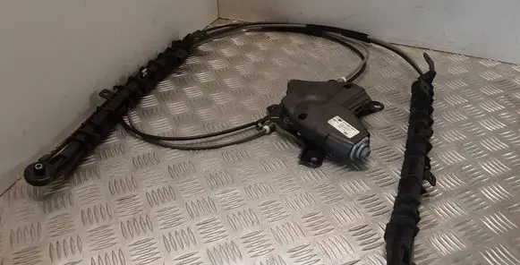 Audi A6 S6 C7 4G Curtain motor 4G9863560A
