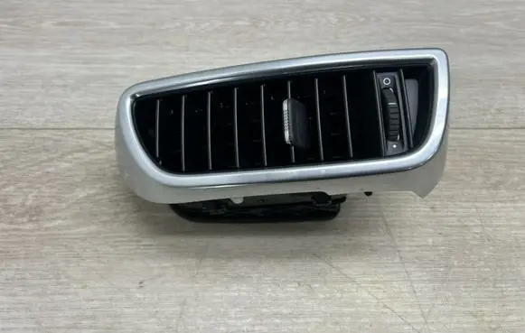 Porsche Cayenne (92A) Dashboard side air vent grill/cover trim 7P5819727E 4590022502 958819727