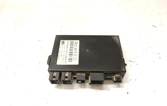 Mercedes-Benz E W211 Tow bar trailer control unit/module 2115450832