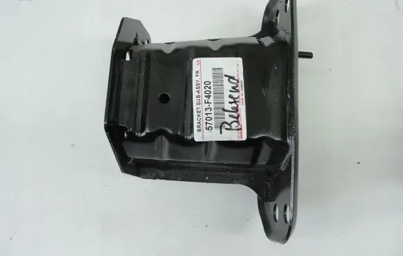 Toyota C-HR I Front bumper shock/impact absorber 57013F4020