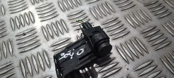 Coolant temperature sensor
