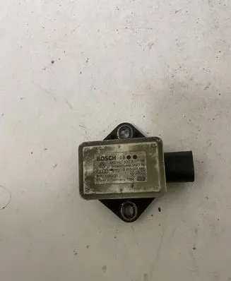Audi A4 S4 B8 8K ESP acceleration yaw rate sensor 8K0907637A