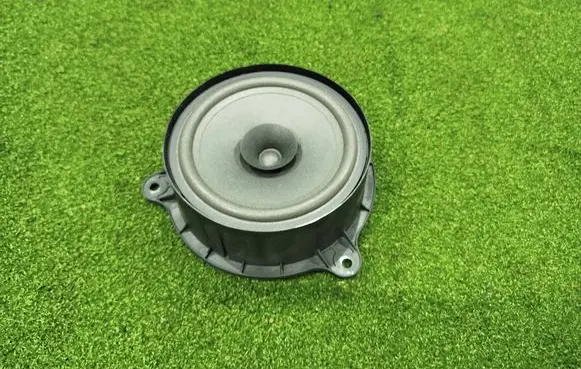 Renault Arkana Rear door speaker 281443703R E913