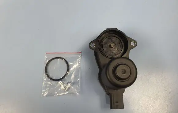 Audi A4 S4 B8 8K Hand brake/parking brake motor 8K0998281