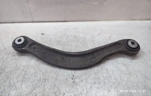 Mercedes-Benz E W212 Rear control arm 