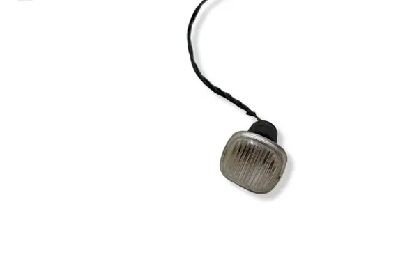Skoda Octavia Mk1 (1U) Front fender indicator light 1U0949127A