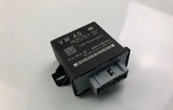 Audi A6 S6 C5 4B Other control units/modules 4H0907357A