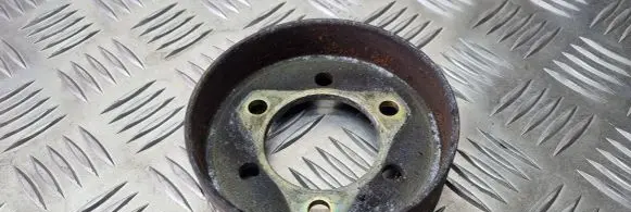 Volvo 440 Water pump pulley 