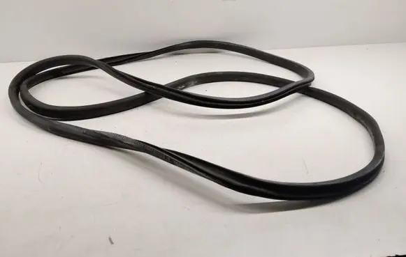 Mercedes-Benz Vito Viano W447 Rubber seal sliding door (on door)