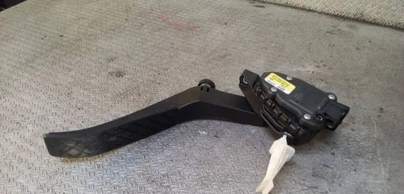 Audi Q7 4L Accelerator throttle pedal 7L0723507E