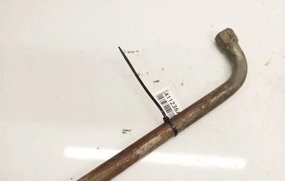 Skoda Octavia Mk2 (1Z) Wheel nut wrench
