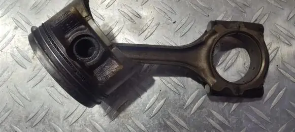 Honda Accord Piston with connecting rod pt3