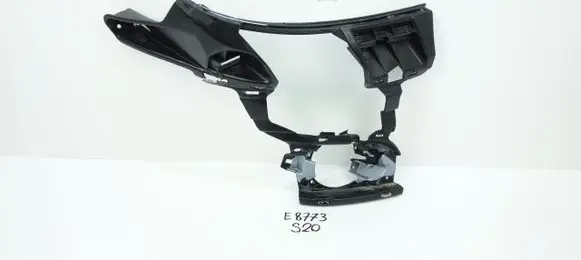 Mercedes-Benz B W245 Headlight/headlamp mounting bracket A1698850863