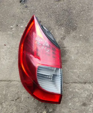 Rear/tail lights