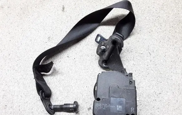Ford Focus Front seatbelt 34017854D
