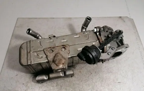 Hyundai ix35 EGR valve cooler 284162F140