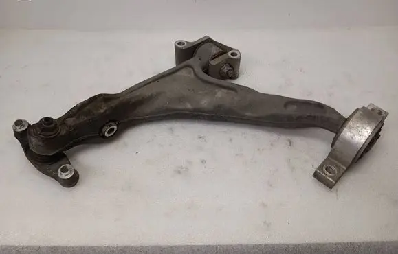 Volvo XC90 Front control arm