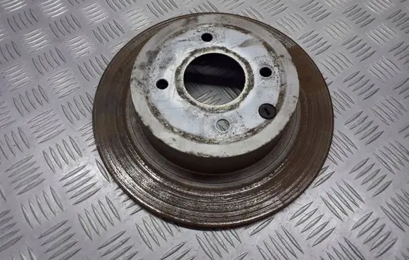 Nissan Tiida C11 Rear brake disc