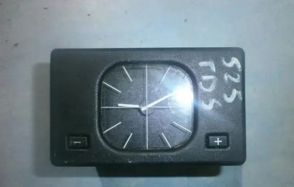 BMW 5 E34 Screen/display/small screen 1374282