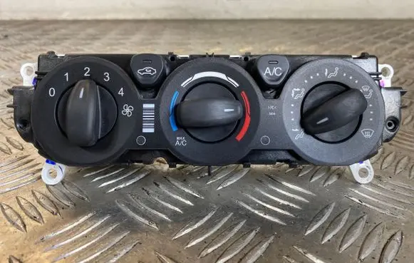 Ford Tourneo Custom Climate control unit BK2T19980EC E1067229 BV2T13020531