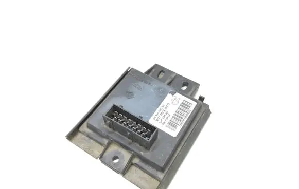 Peugeot 607 Combustion control unit/module 9641004580
