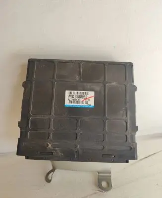 Mitsubishi Colt Engine control unit/module MD356552 E2T69281