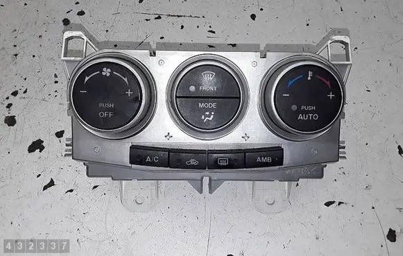 Mazda 3 I Climate control unit K1900CC30A06
