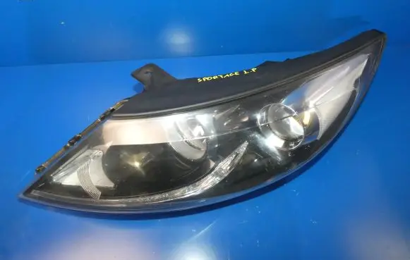 KIA Sportage Headlight/headlamp 92101-3U270 01130403 UL27A07550