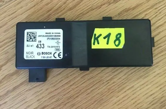 Opel Mokka Antenna control unit 13503204