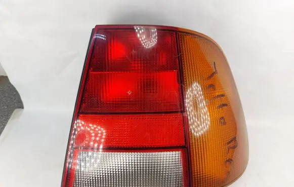 Volkswagen Polo III 6N 6N2 6NF Rear/tail lights 69906700