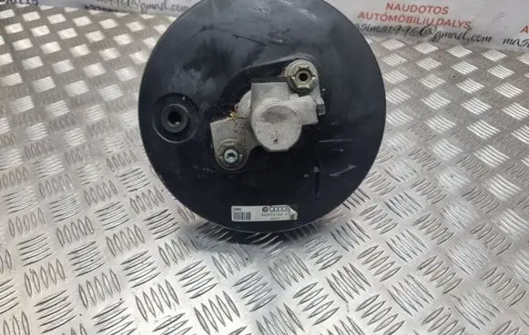 Audi A4 S4 B5 8D Brake booster 8D0612105F