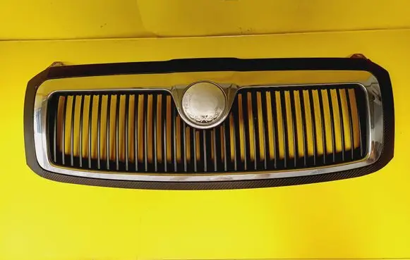 Skoda Superb B5 (3U) Front grill 3U0853651C