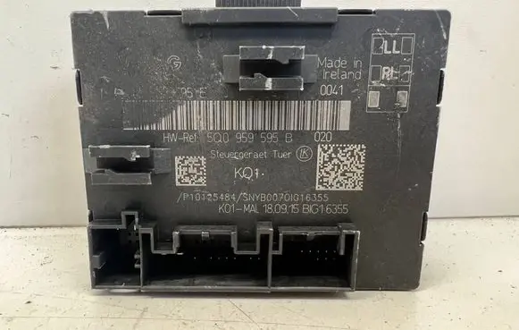 Volkswagen PASSAT B8 Door control unit/module 5Q0959595B 180915BG16355 P10125484